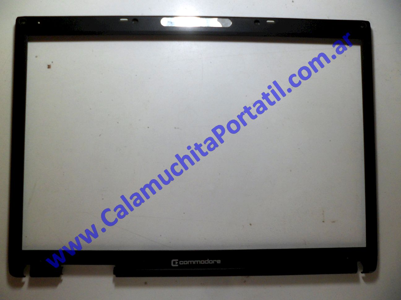 Carcasa Marco Commodore KE-8317-MB ⋆ Calamuchita Portátil Carcasa Marco Commodore KE-8317-MB
