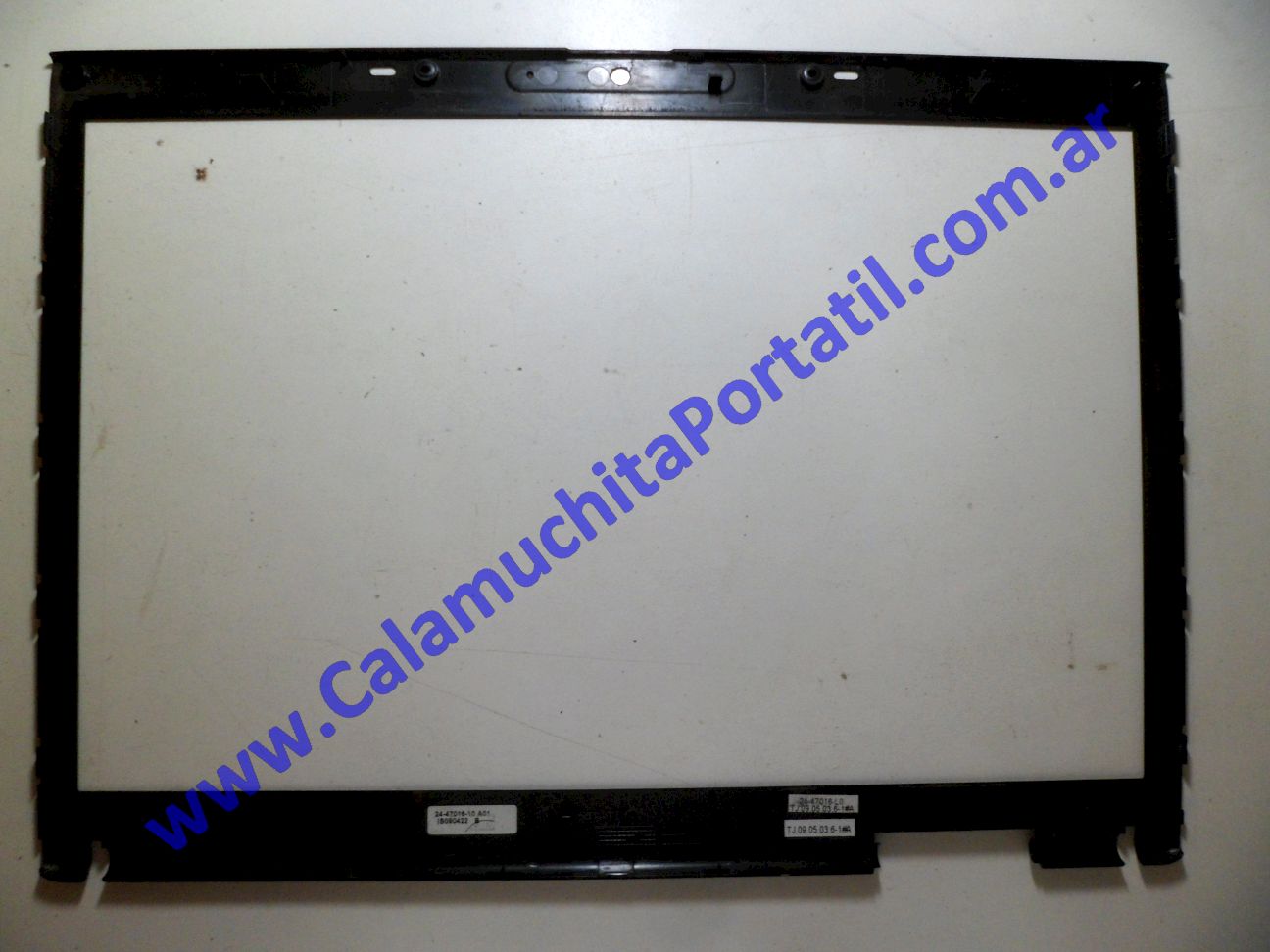 Carcasa Marco Commodore KE-8317-MB ⋆ Calamuchita Portátil Carcasa Marco Commodore KE-8317-MB