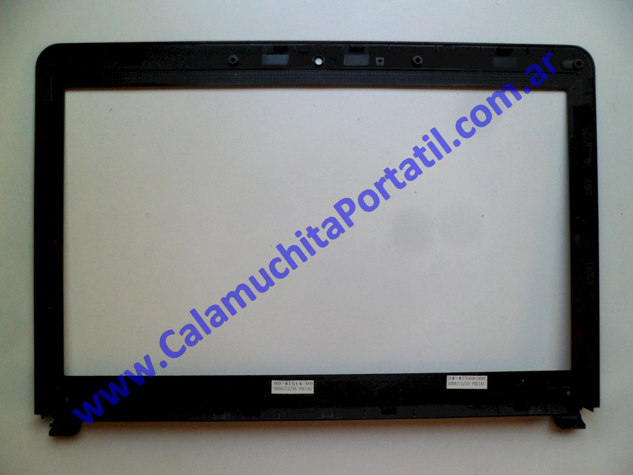 Carcasa Marco Commodore KE-8327-MB ⋆ Calamuchita Portátil Carcasa Marco Commodore KE-8327-MB