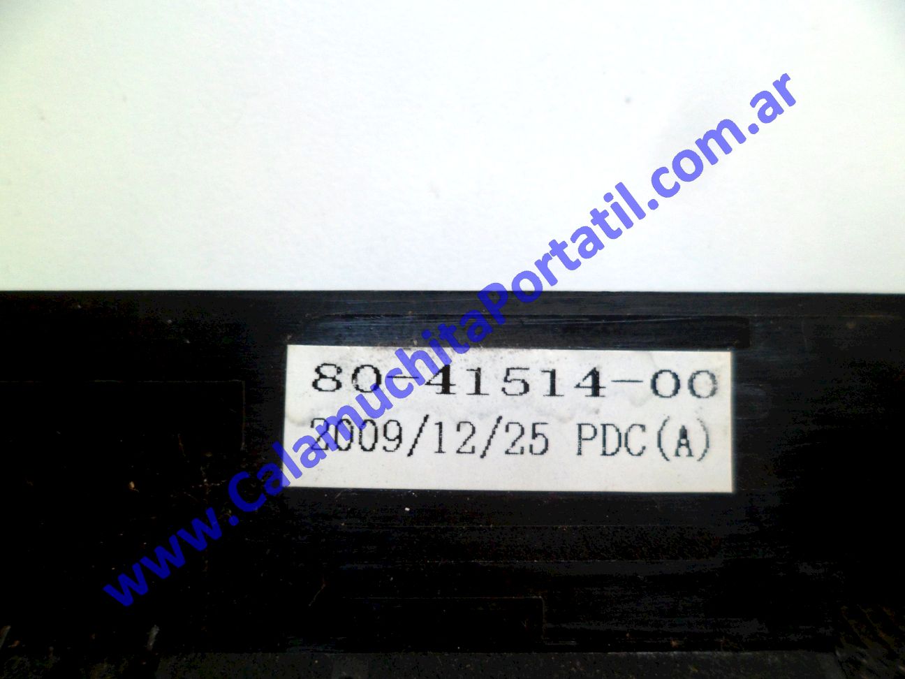 Carcasa Marco Commodore KE-8327-MB ⋆ Calamuchita Portátil Carcasa Marco Commodore KE-8327-MB