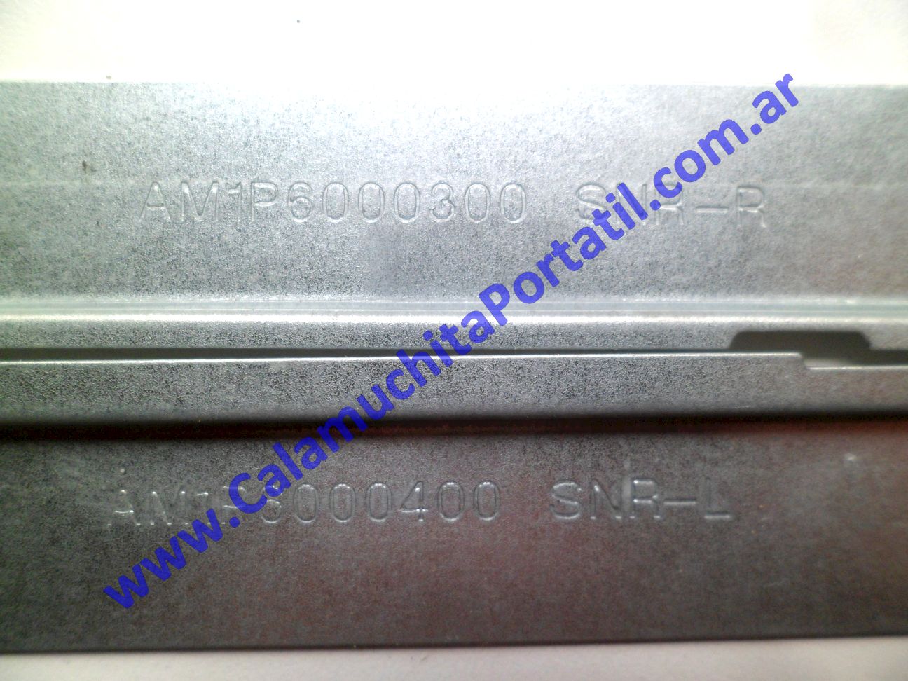 Bisagras Dell Inspiron 15 5000 Series - P66F ⋆ Calamuchita Portátil Bisagras Dell Inspiron 15 5000 Series - P66F